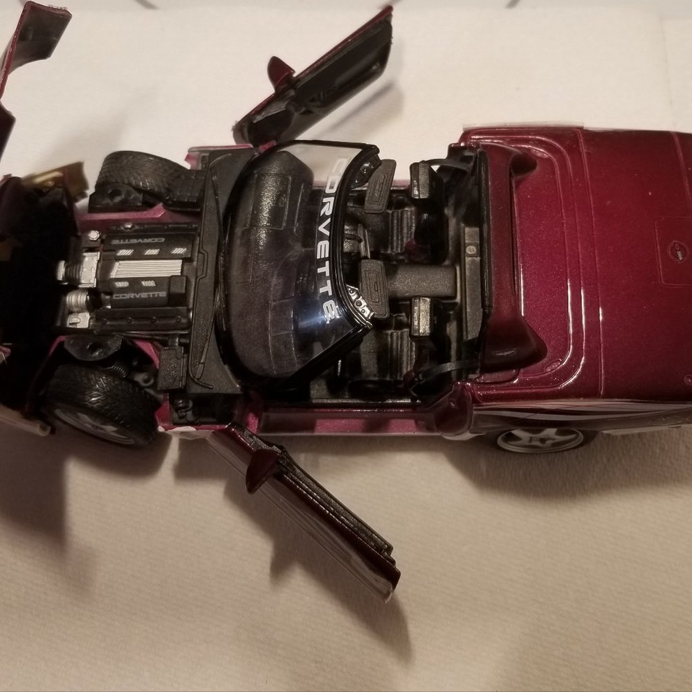 Corvette 1995 Indy 500 vintage model car - Picture 7 of 16